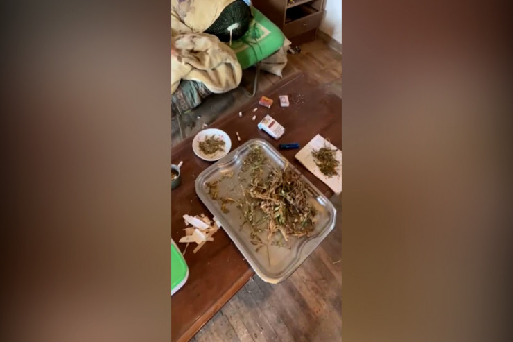 Ələ keçirilən narkotiklər