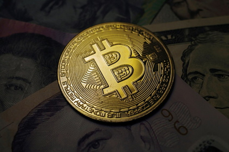 Bitkoindən TARİXİ REKORD 