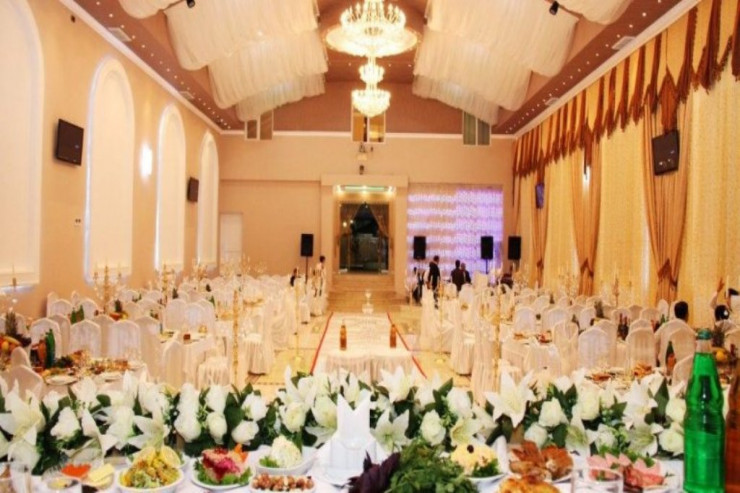 “Ülviyyə” şadlıq sarayının rəhbəri cərimələndi