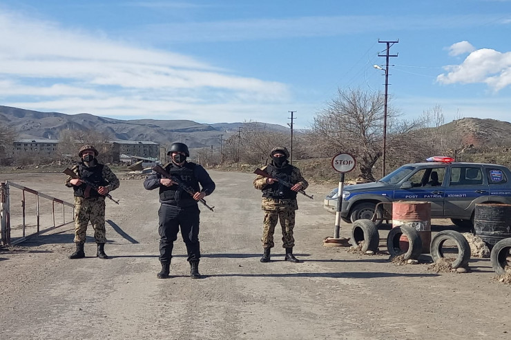 Qubadlıda xidmət aparan polislər