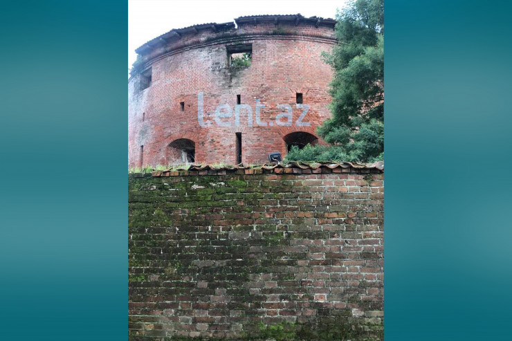 Stalinin cəza çəkdiyi  QALA QƏZALI VƏZİYYƏTDƏ  - LƏNKƏRANDA  