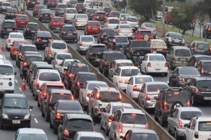 Bakıda bu yolda 7 kilometrlik TIXAC  yarandı