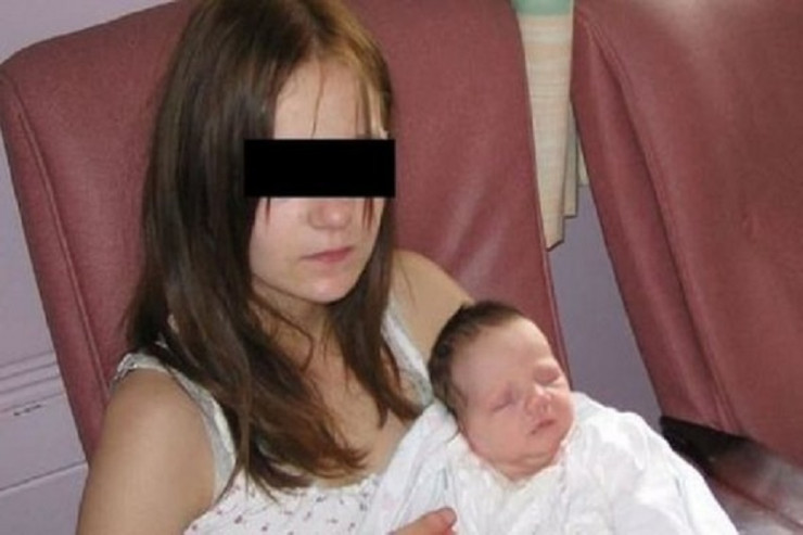 Azərbaycanda 11 yaşlı qız ANA OLDU 