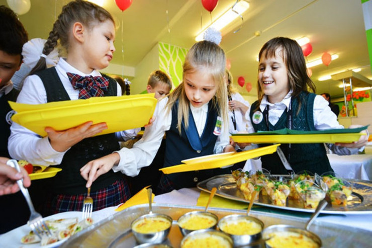 Məktəblərdəki bufetlər işləyəcək? - Nazir AÇIQLADI 