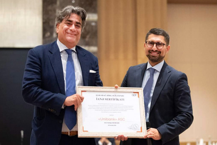 "Unibank" Qarabağ Dirçəliş Fonduna dəstəyinə görə sertifikat alıb