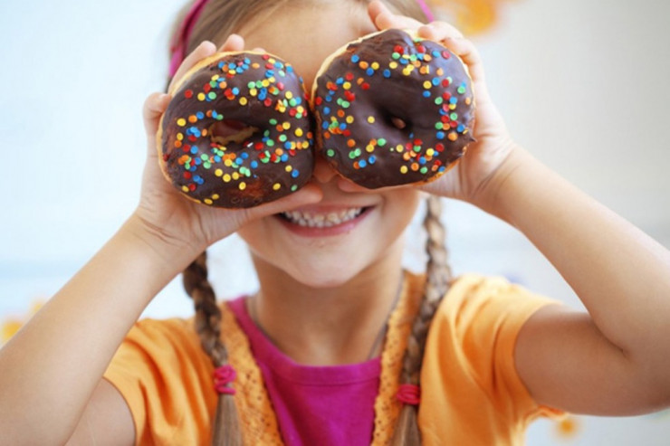 Uşaqların sevdiyi şirniyyat növləri: Nələrə diqqət etməliyik? 