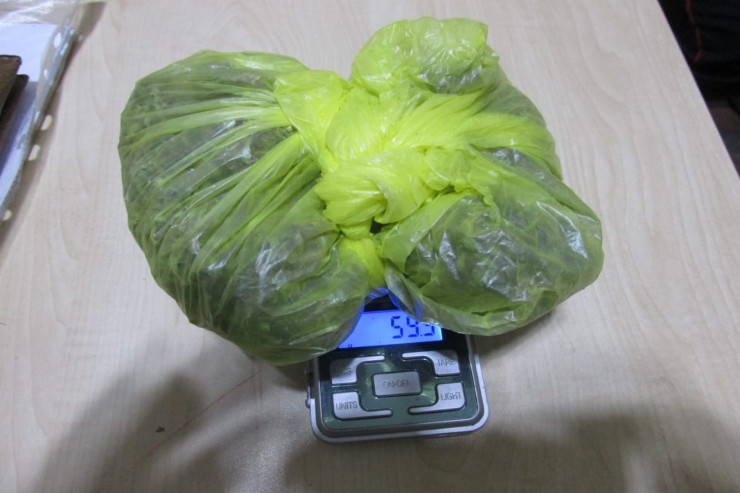 Ələ keçirilən narkotiklər