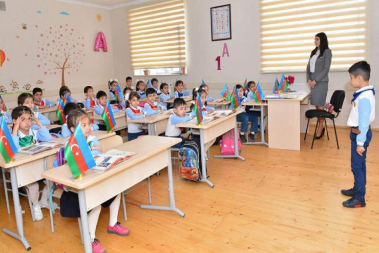 Yeni tədris ilində ilk dərs - "Qarabağ Azərbaycandır" 