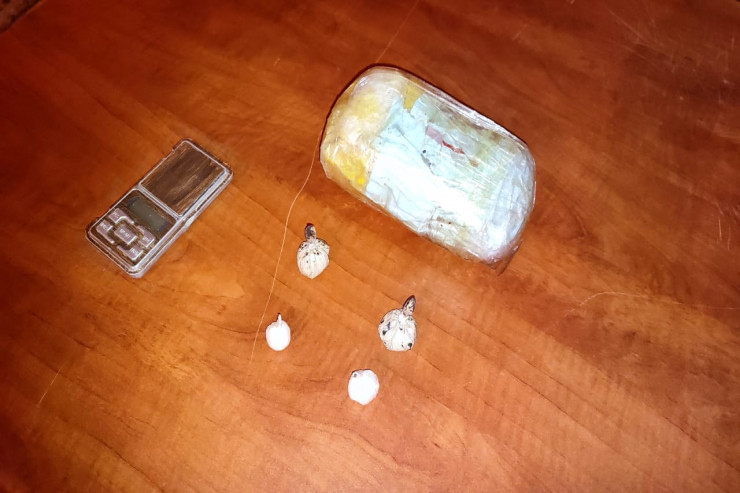 Ələ keçirilən narkotik