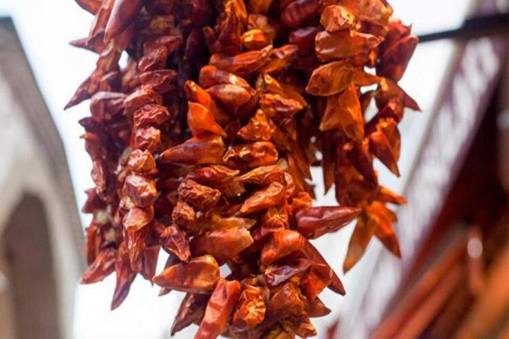 Bu qidalar bizi daha sürətli qocaldır -  DİQQƏTLİ OLUN 