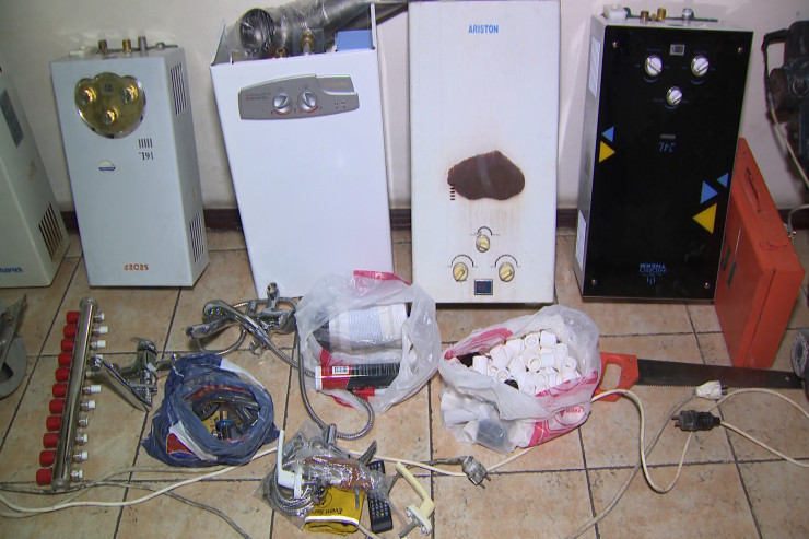 Oğurlanan əşyalar