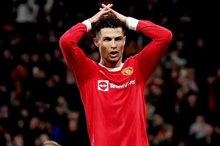 Bekhem Ronaldonu öz komandasında görmək istəyir