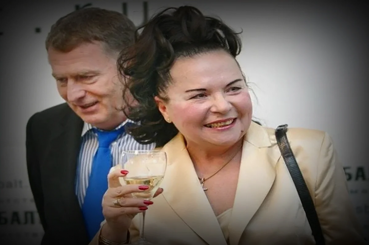 Boşanma, toy və qeyri-qanuni uşaqlar: Vladimir Jirinovskinin  şəxsi həyatı   necə olub?