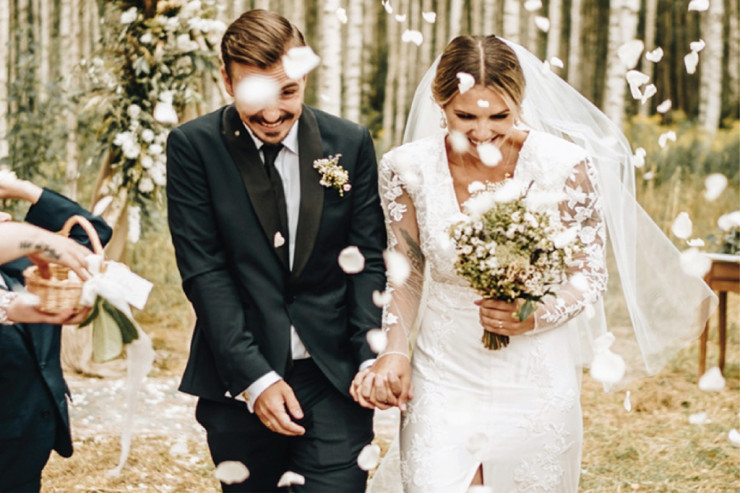 Yuxuda toy görmək   nə mənaya gəlir?