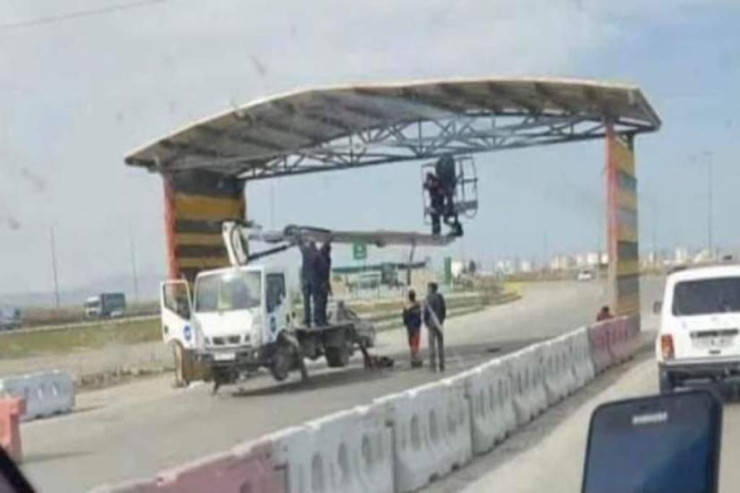 Karantin postları SÖKÜLÜR  - FOTO 