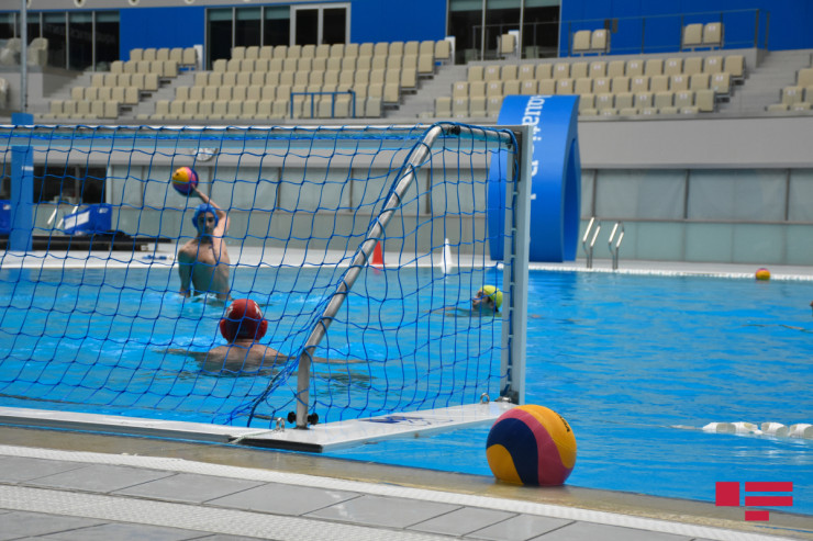 Ayağını ayı dişləyən xanım üzərək necə xilas oldu? – REPORTAJ 