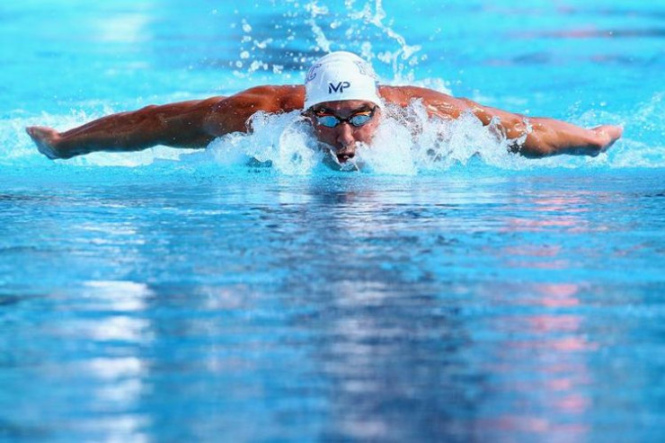 Qvardiola Felpsə qarşı oynayacaq -  tanınmışlar bir arada  