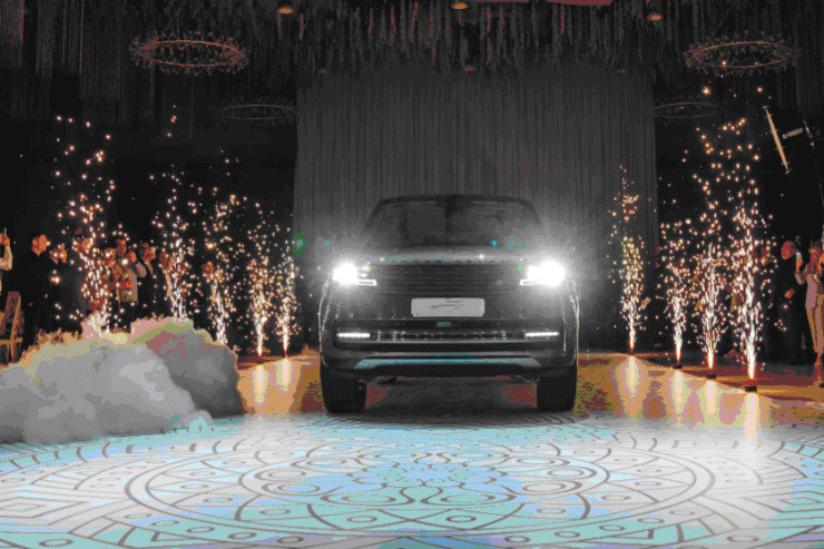 Bakıda YENİ "RANGE ROVER"  modelinin təqdimatı keçirildi - FOTO  - VİDEO ® 
