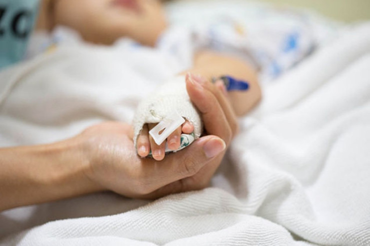 Bakıda ŞOK OLAY:  ata 1 yaşlı oğlunu pəncərədən atdı