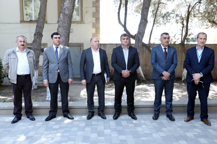 Nizami rayonunda vətəndaşların müraciətləri dinlənilib