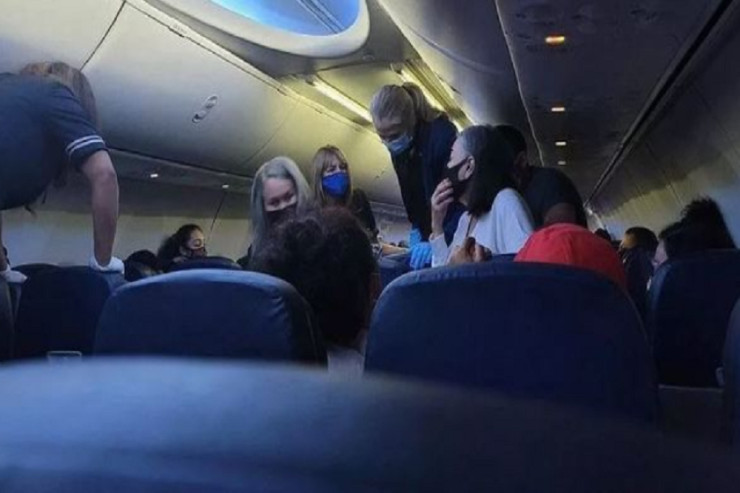 Təl-Əvivdən Moskvaya uçan təyyarə Bakıya təcili eniş etdi - ÖLƏN VAR 