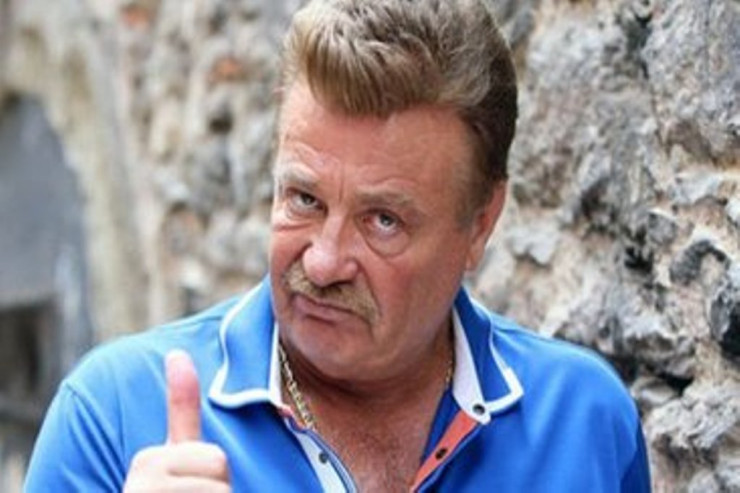 Məşhur  aparıcının anası Nuri Alçodan nə üçün qorxub?- Məşhurlardan GÜLMƏCƏLƏR 