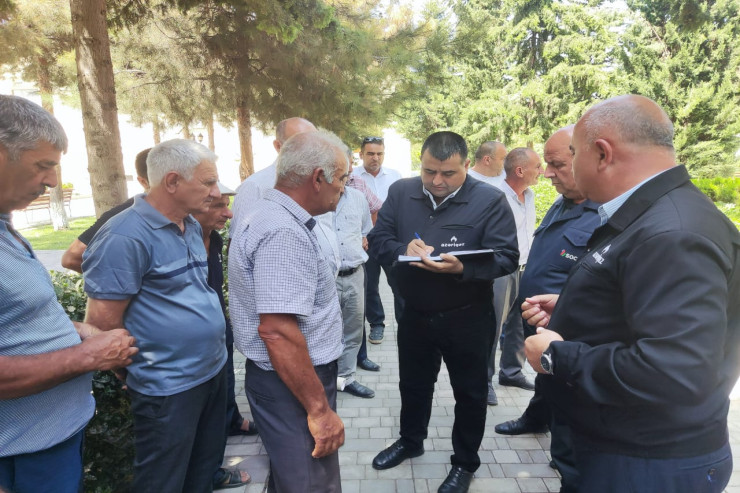 “Azəriqaz” əməkdaşları bölgələrdə vətəndaşlarla görüş keçirdi - FOTO 