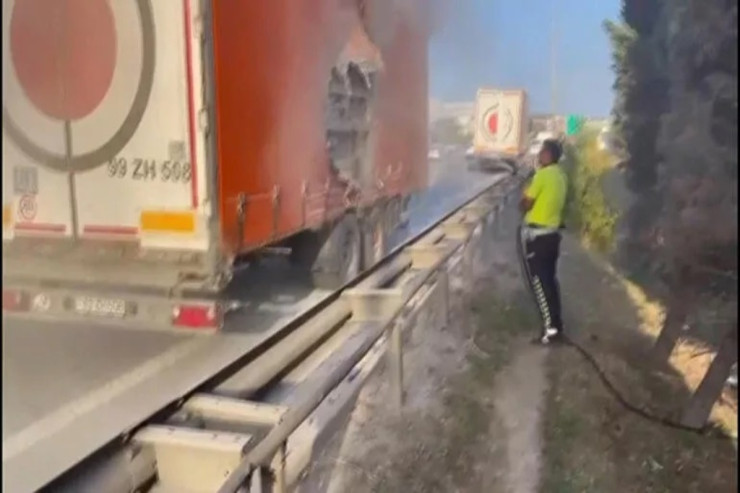 Yanğın olan maşın