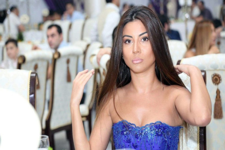 Ayseldən evlilik iddialarına  CAVAB:   "Ərimin şəklini tapanda..."