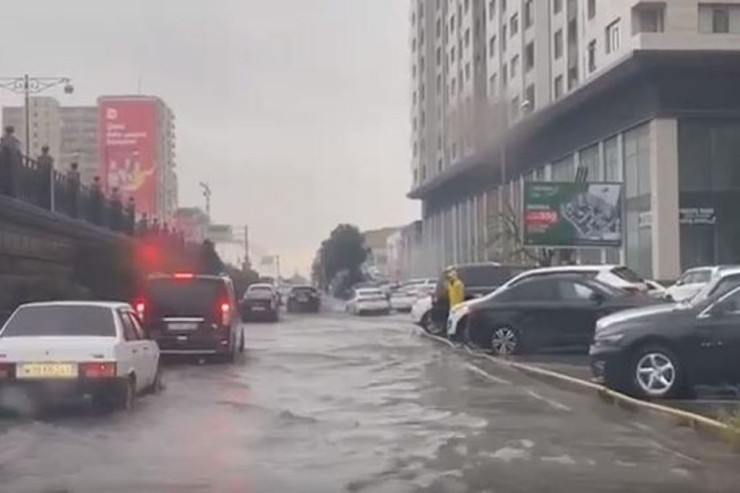 Bakını niyə yağış suları basdı? - RƏSMİ 