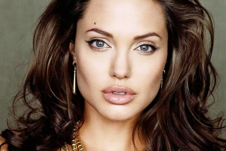 Ancelina Coli  TANINMAZ HALDA   - FOTO 