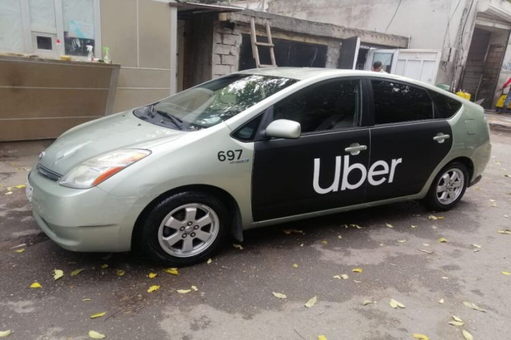 Bakıda "UBER" sürücülərinə  qarşı ƏMƏLİYYAT: 7 narkotacir saxlanıldı - VİDEO 