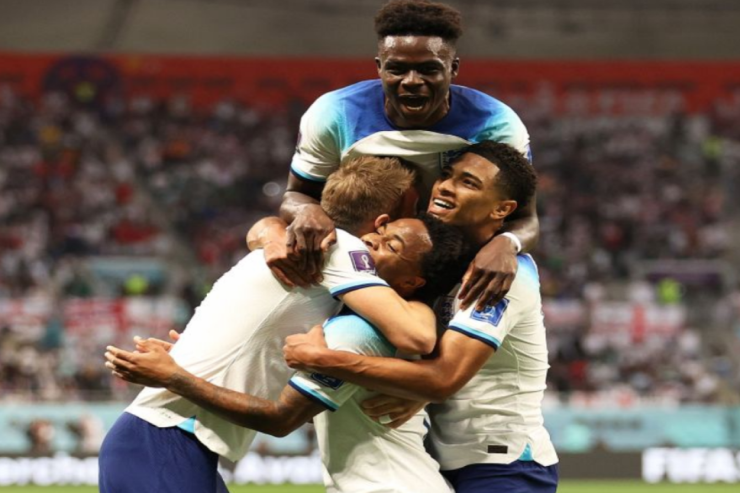 Qvardiola onların "Mançester Siti"yə  keçməsini istəyir 