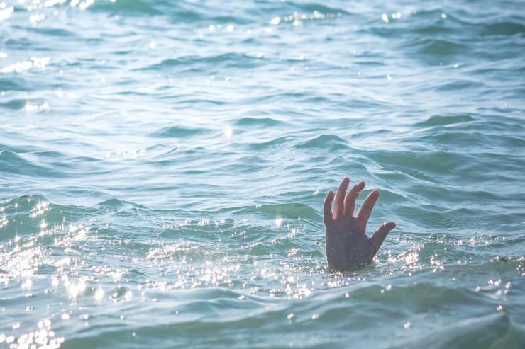 Azərbaycanda itkin düşən qadın özünü dənizə atdı - FOTO 