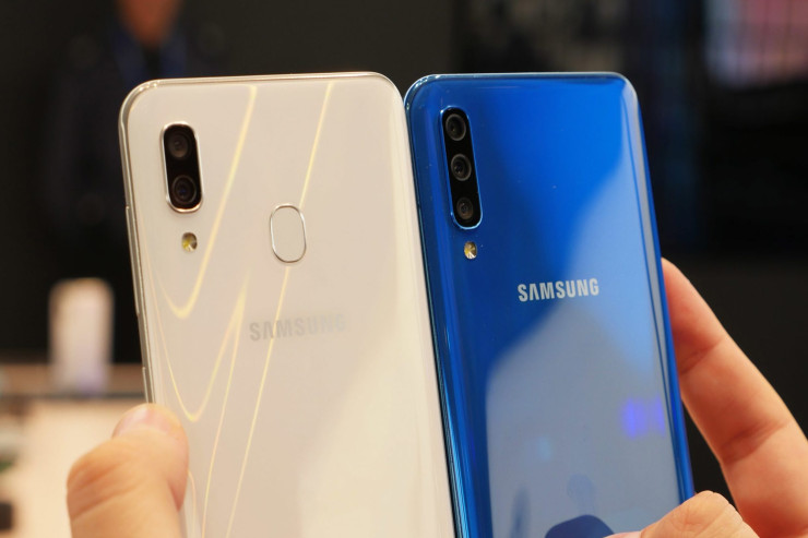 “Samsung”un yeni modeli bu tarixdə TƏQDİM OLUNACAQ 