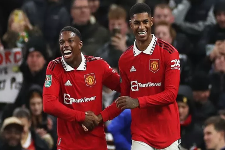 2017-ci ildən sonra İLK: Ardıcıl  6 ev oyununda   qalib gəldi