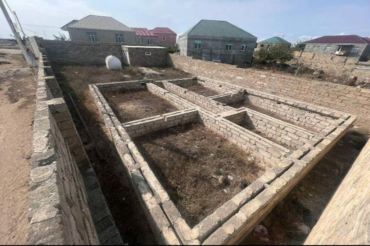 Bakıda kişi torpaq alan qadın qohumunu  belə aldatdı