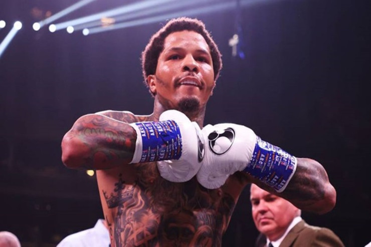 Məğlubedilməz boksçu  həbsxanaya düşdü 