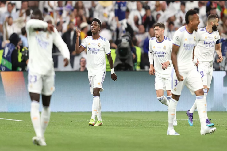 “Real” yenə birincidir, “Barselona”...