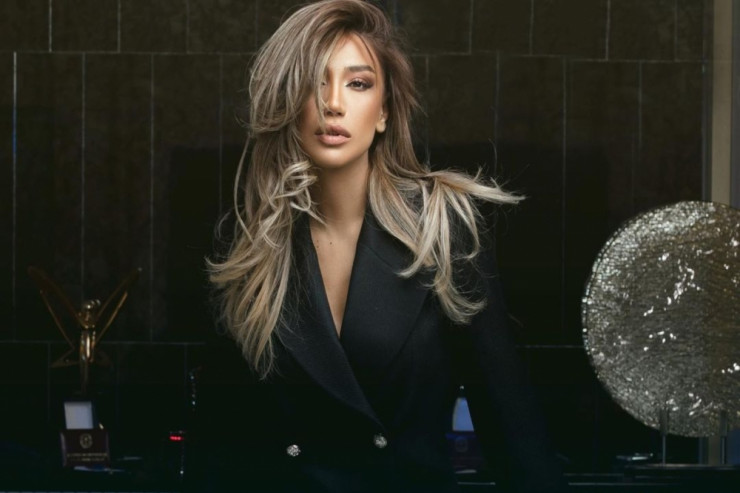 40 yaşlı Röya Ayxandan YENİ FOTOLAR  