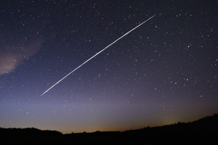 Məşhur iş adamı bir dəfəyə 40 peyk itirdi