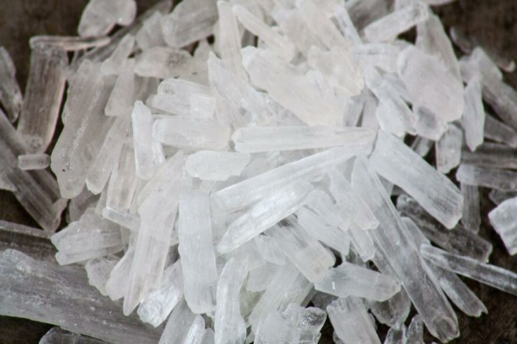 Çantasından 4 kilodan çox "patı" tapıldı