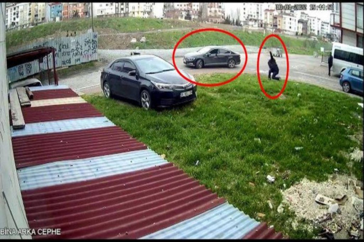 İstanbulda azərbaycanlıya hücum anı