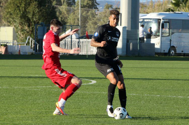 Ağasəlim Mircavadov: “Eddi İsrafilovun yeganə üstünlüyü yerli statusda olmasıdır”