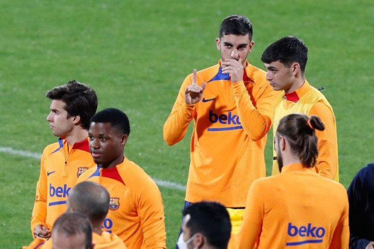 Bir milyard avroluq futbolçular -  SİYAHI 