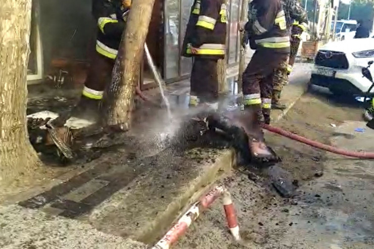 Sumqayıtda çay evi YANDI - VİDEO   -  YENİLƏNİB 