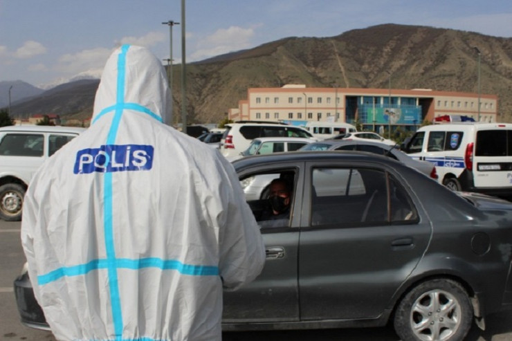 İctimai yerlərdə 11 koronavirus xəstəsi AŞKARLANDI 