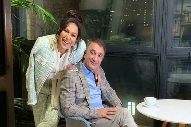 Rəqsanədən ərinin ad gününə HƏDİYYƏ  - VİDEO 