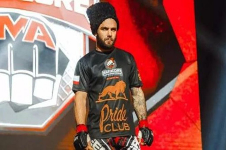  Azərbaycanlı sürücü   rusiyalı idmançının xanımı ilə tanış olmaq istədi və...