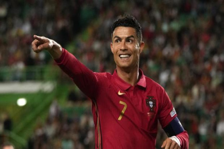 Ronaldo oynamaq istədiyi klub profilini açıqladı